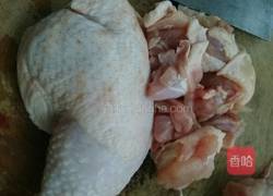 红烧鸡肉的做法图解1