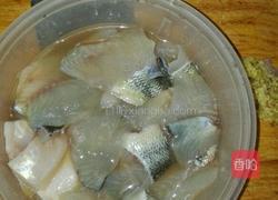 鲈鱼紫菜馄炖的做法图解1