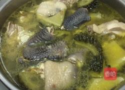 台灣山苦瓜土雞湯的做法图解6