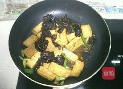 木耳烧豆腐的做法图解7