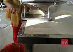 马蹄叶香菇粉丝油渣饺子的做法图解7