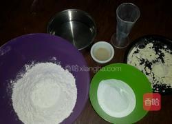 玉米馒头的做法图解1