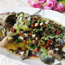 蒜蓉豉汁黄骨鱼的做法[图]