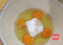 原味纸杯蛋糕的做法图解2