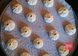 Illustration of how to make meat buns 4