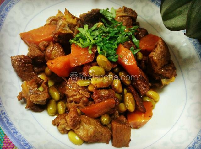 胡萝卜毛豆烧排骨