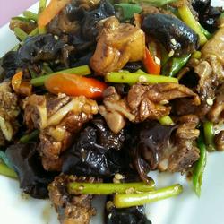 尖椒鸡的做法[图]