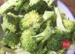 蚝油西蓝花的做法图解2