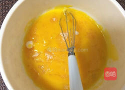 抹茶戚风蛋糕的做法图解3