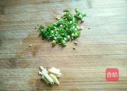 平菇肉片汤的做法图解2