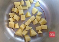 5分钟土豆焖鸡的做法图解1
