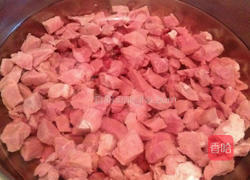 牛肉韭黄酸汤水饺的做法图解1