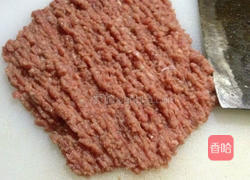 牛肉韭黄酸汤水饺的做法图解2