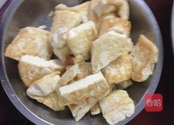 猪肉炒豆饼的做法图解2