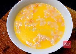 肥膘蒸蛋羹的做法图解3
