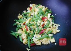 四季豆炒鸡蛋的做法图解6