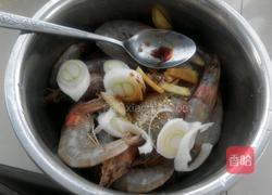 酱爆大虾的做法图解2