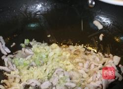 肉丝炒面的做法图解5