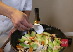 香菇冬瓜炒鸡片的做法图解9