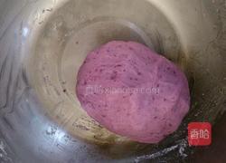 蕉薯金线虫面包的做法图解4