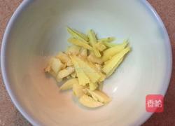 排骨炒西芹菜的做法图解3