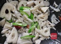 莲藕炒瘦肉的做法图解8