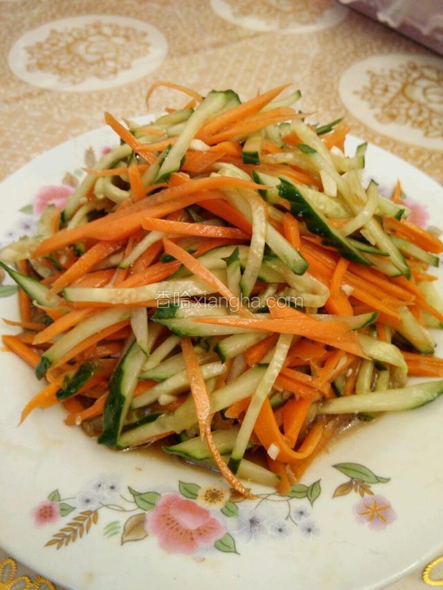 胡萝卜黄瓜丝