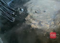 意大利面(鲜鱿墨鱼面)的做法图解4