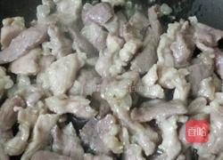 黄瓜炒瘦肉的做法图解3