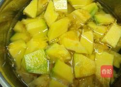 西式南瓜浓汤的做法图解3