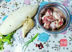 萝卜炖排骨的做法图解1