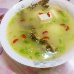 黄骨鱼豆腐汤的做法[图]