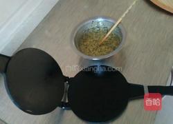 香酥蛋卷的做法图解2