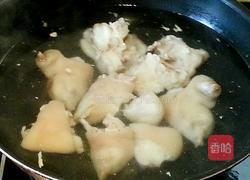 红烧猪蹄的做法图解3