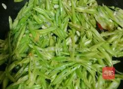 肉末扁豆丝的做法图解4