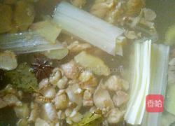 白萝卜炖鸡汤的做法图解3