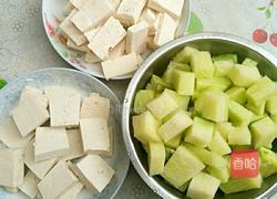 白萝卜炖鸡汤的做法图解4