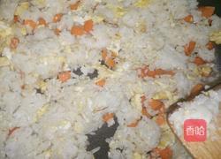 虾仁蛋炒饭的做法图解6