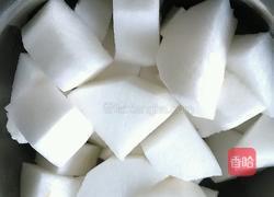 排骨萝卜汤的做法图解5