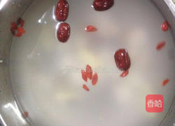 鲜天麻炖鱼头的做法图解8