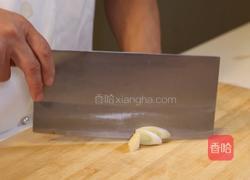 红扒肘子的做法图解3