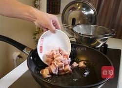 猪肉炖粉条的做法图解4