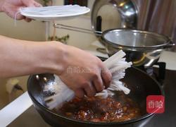 猪肉炖粉条的做法图解10