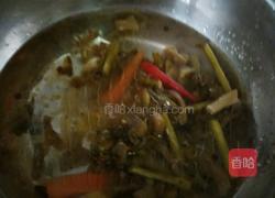 煮鱼的做法图解8