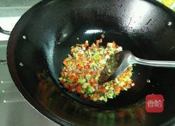 香喷什锦炒米饭的做法图解5