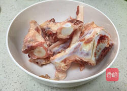 牛骨浓汤火锅的做法图解1