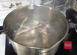 牛骨浓汤火锅的做法图解3