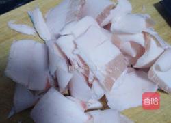干炸五花肉的做法图解1