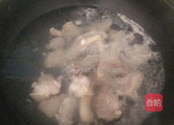 土豆烧鸭块的做法图解2