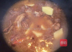 土豆烧鸭块的做法图解8